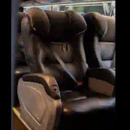 Crucero Del Este De Expreso Rio Parana bus: Executive sleeper seats